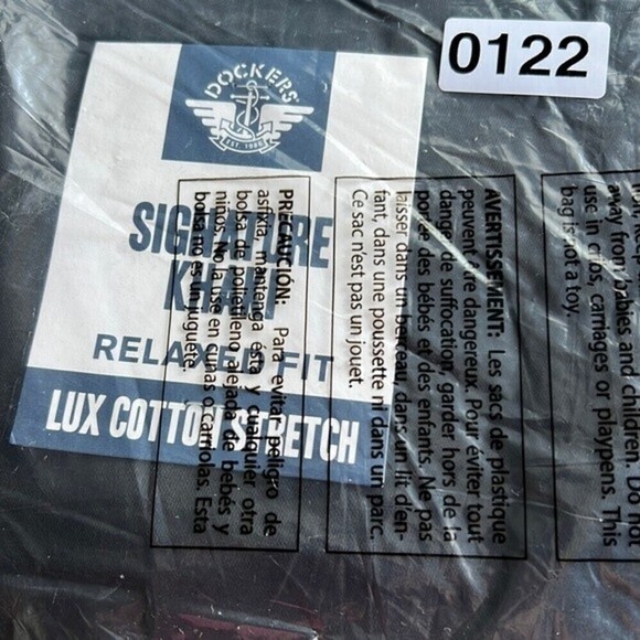 #0122- Dockers Signature Khaki Lux Cotton Stretch Mens Relaxed Fit Pleated Pant. - Picture 6 of 6